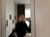 Show pussy nude LennieLukasik