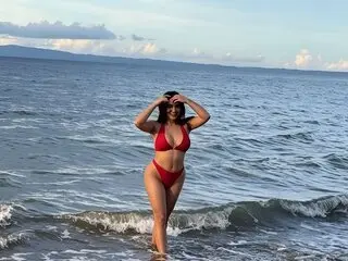 Free videos livejasmine ReignMatteo
